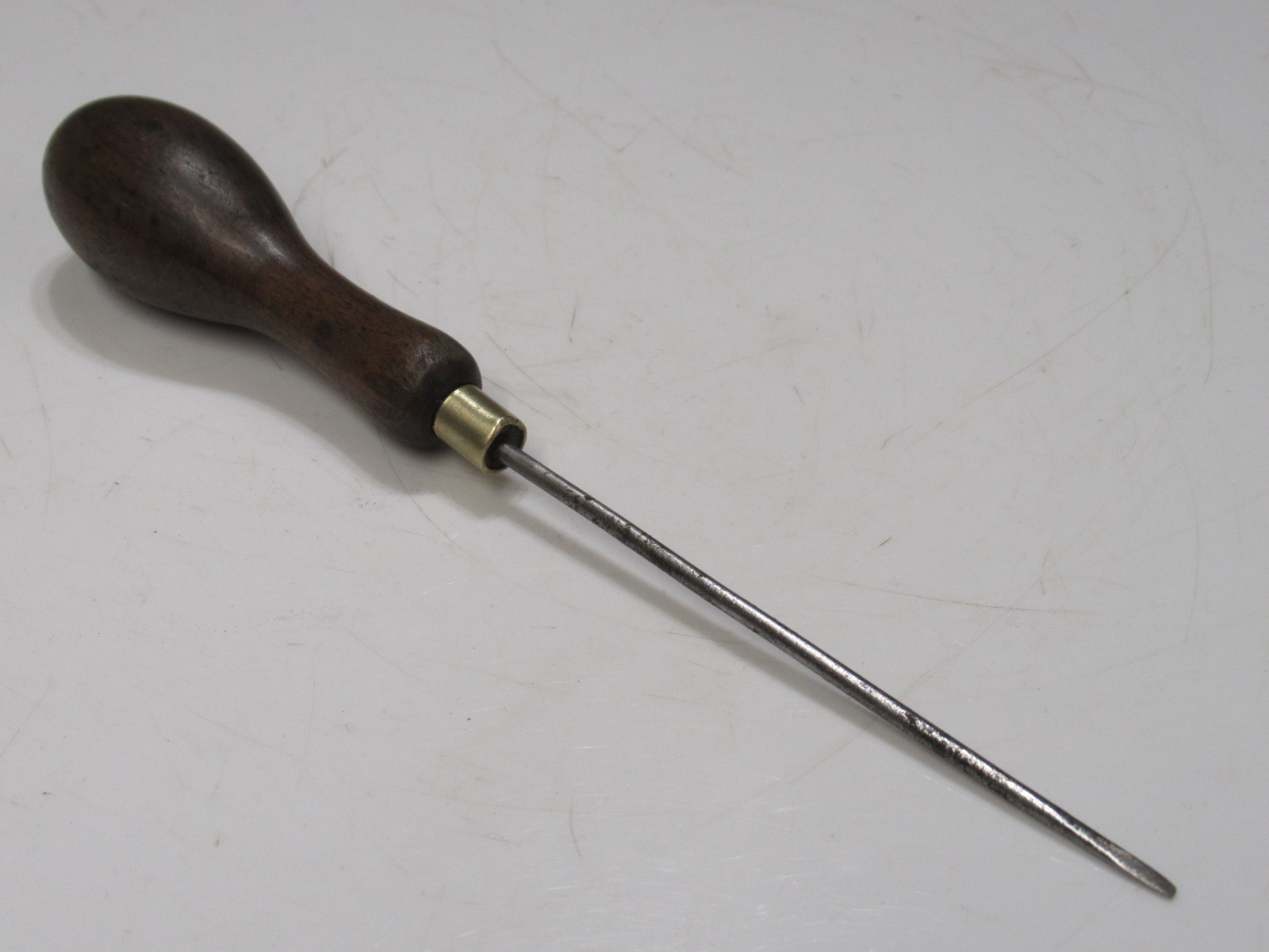 Stunning Vintage Watchmakers Jewellers 7″ x 1/16″ Slotted Screwdriver Awl