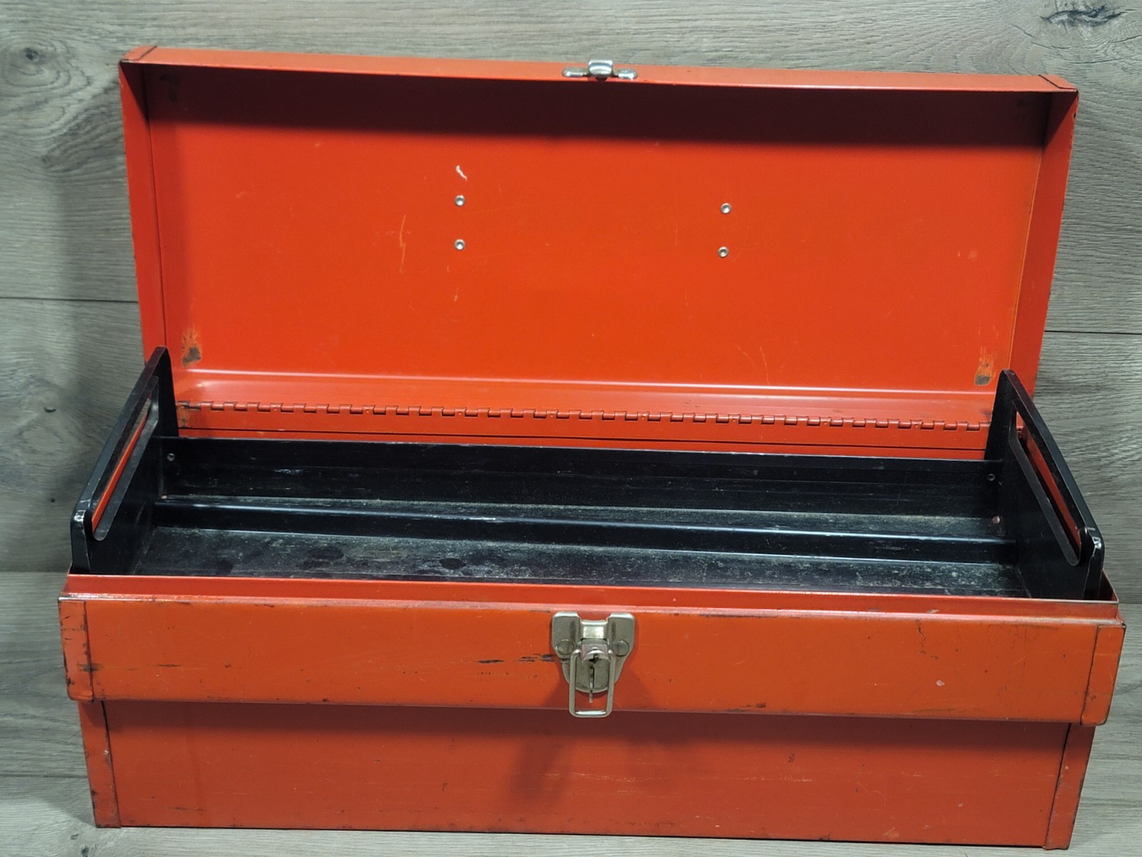 Vtg 60s-70s Dodge Mopar Scat Pack Metal Toolbox with Tray Original Red
