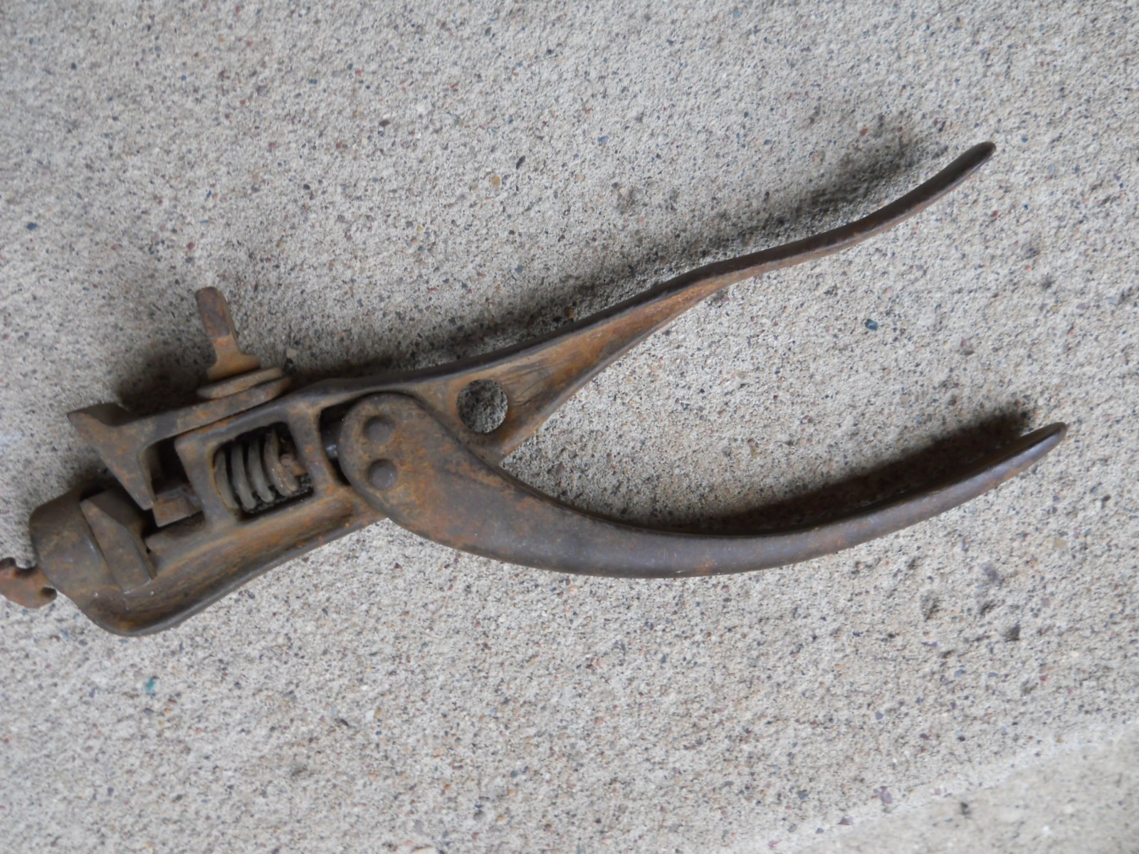 Vintage MORRILL SAW SET PAT. 1880