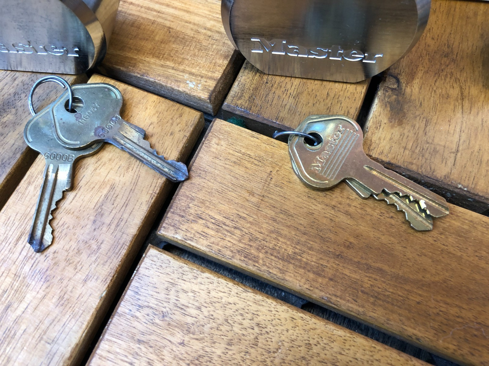 6 Master Lock High Security Padlocks Keyed Alike w/ BumpStop 6230NKA Key 11G047