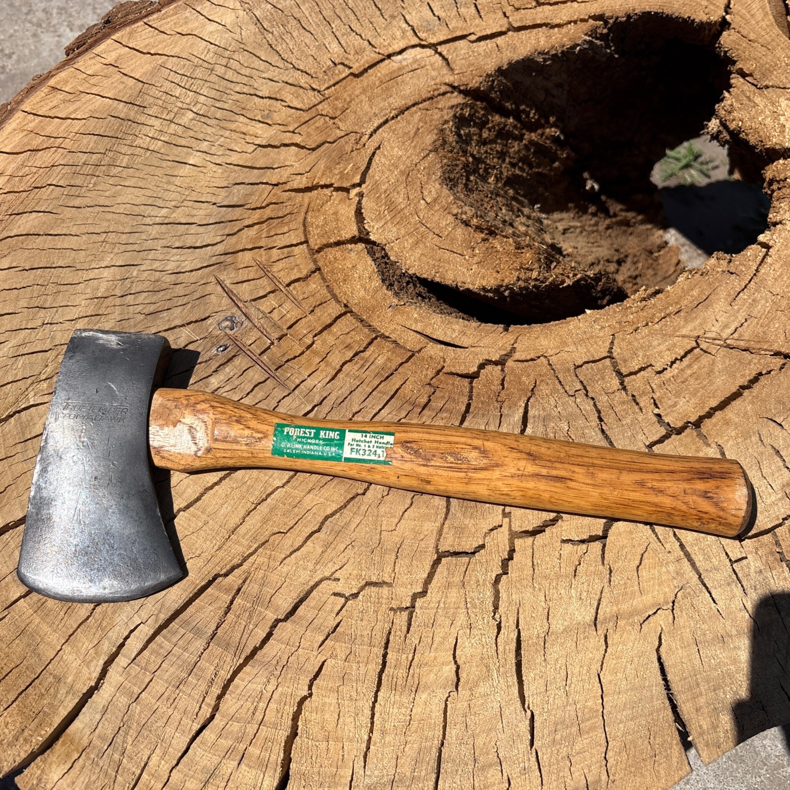 Vintage True Temper Tomahawk hatchet Total Weight 1LB 11-oz 5-⅜” X 3-⅛”