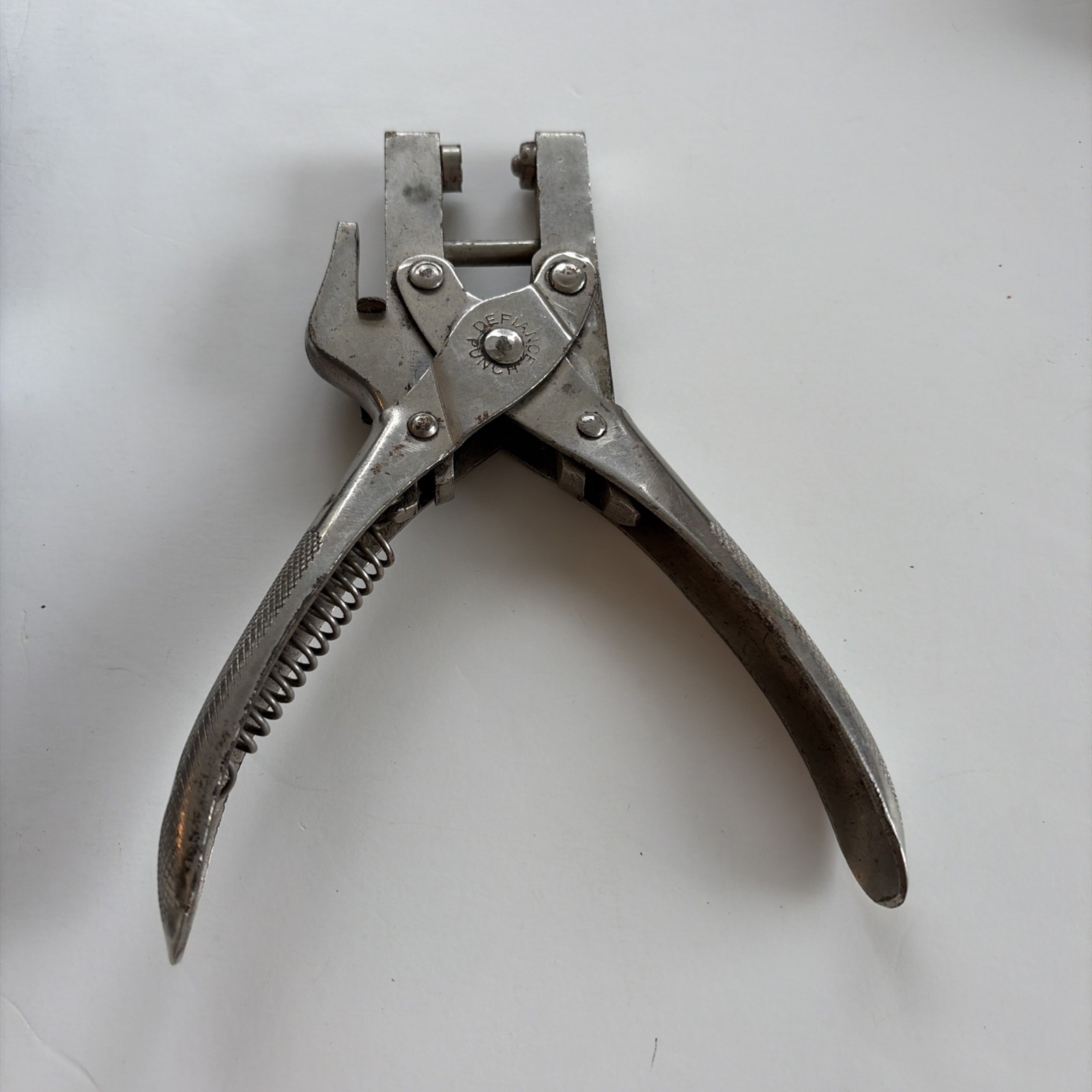 Vintage Defiance Eyelet Setter Combination Leather Punch & Grommet Pliers Tool