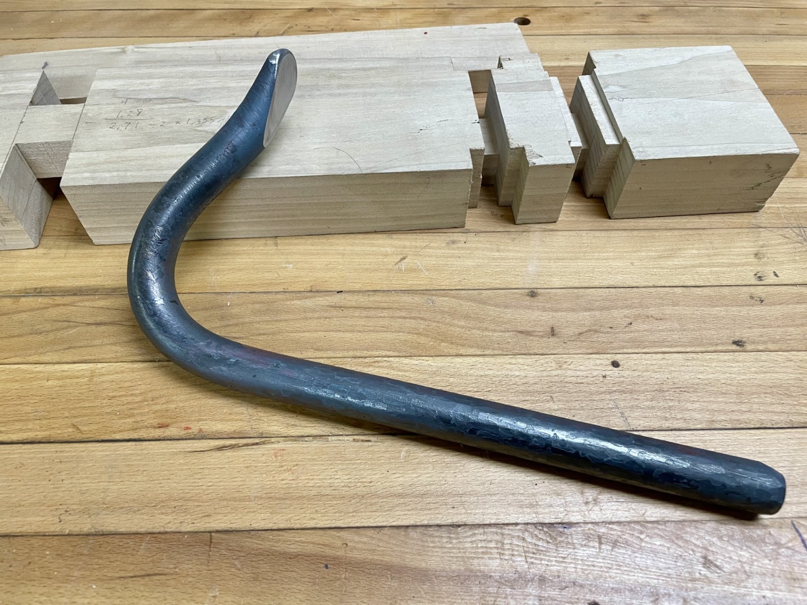 LARGE Woodworking Holdfast for 1″ bench dog holes