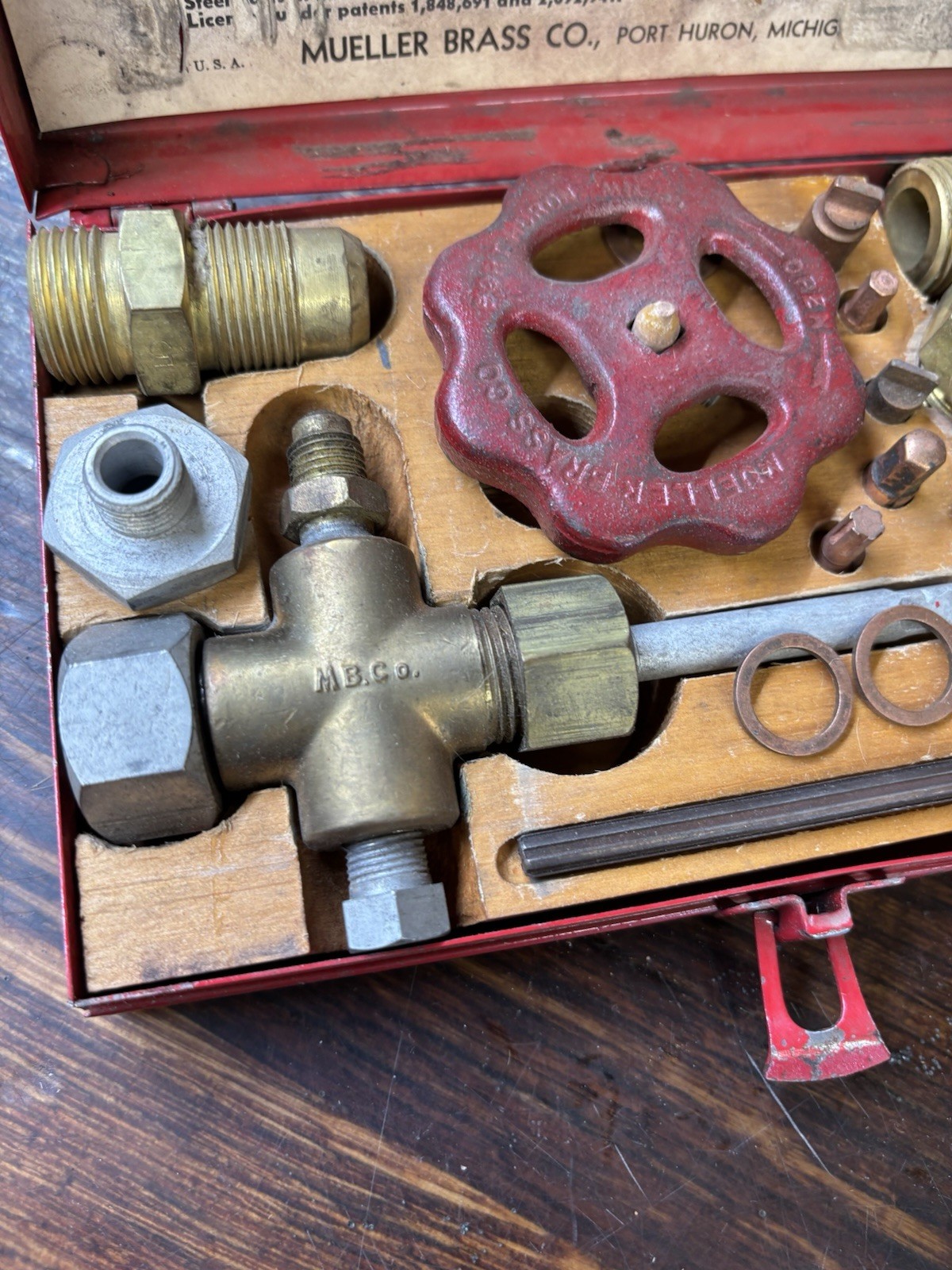 Vintage 1940’s Mueller Brass Charging Purging Refrigeration Valve Kit USA