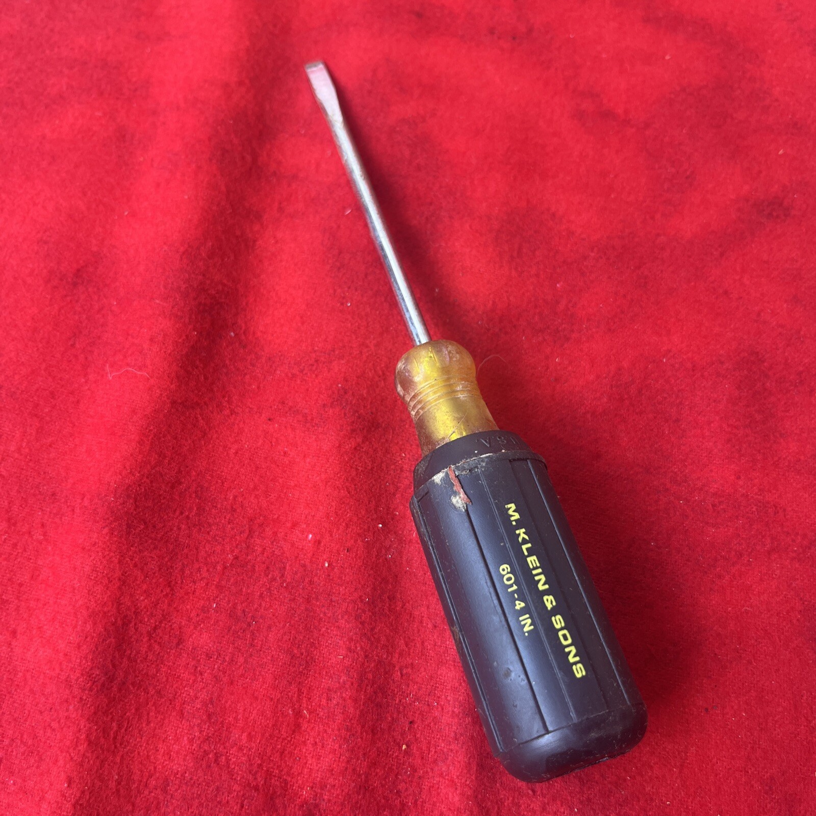 Klein Tools 601-4 3/16-Inch Cabinet Tip Screwdriver MADE IN USA (t46)