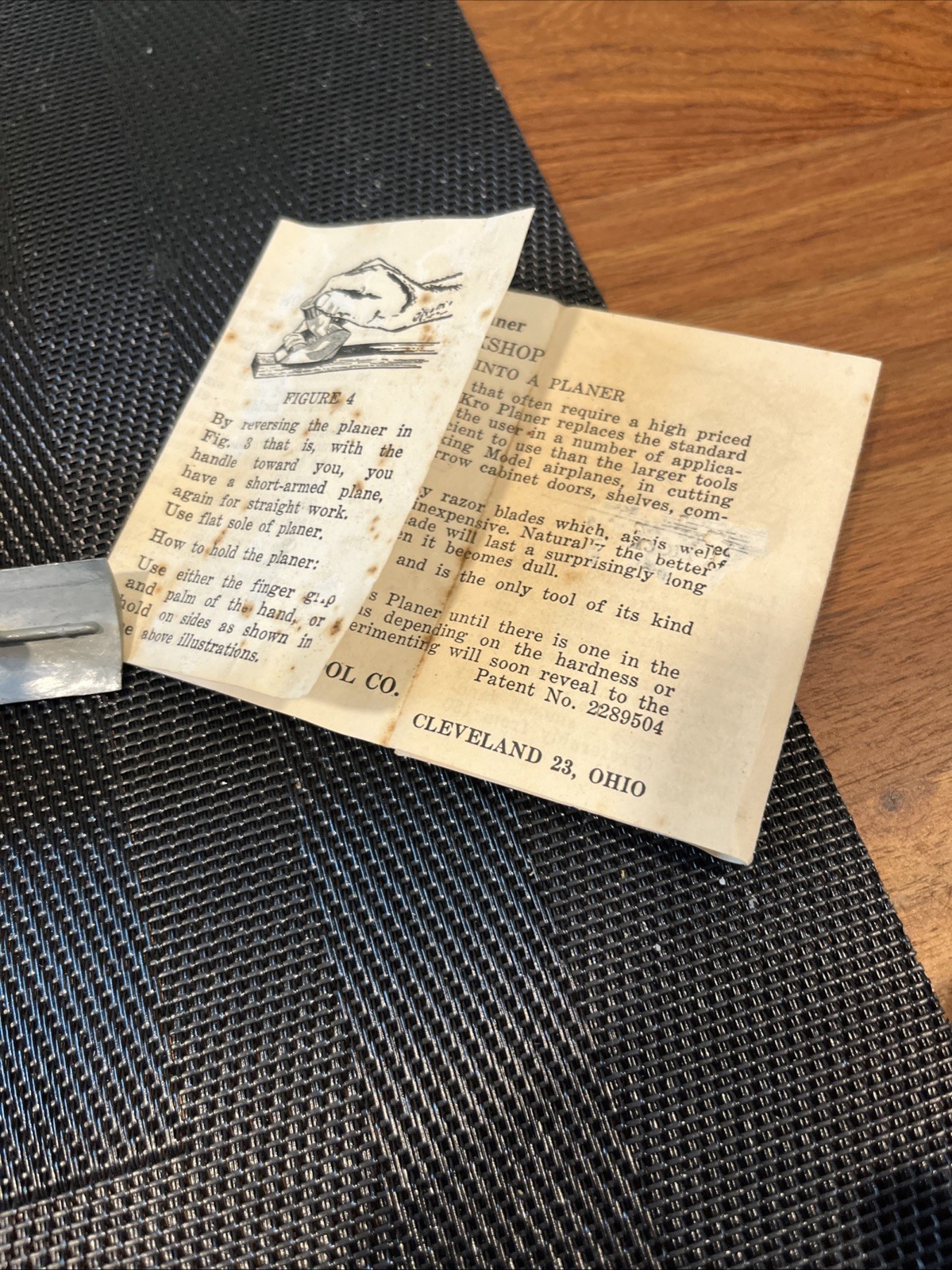 WIL-KRO RAZOR PLANER CONVERTS THE SAFTEY RAZOR INTO A HANDY PLANER +BOX +INSTR.