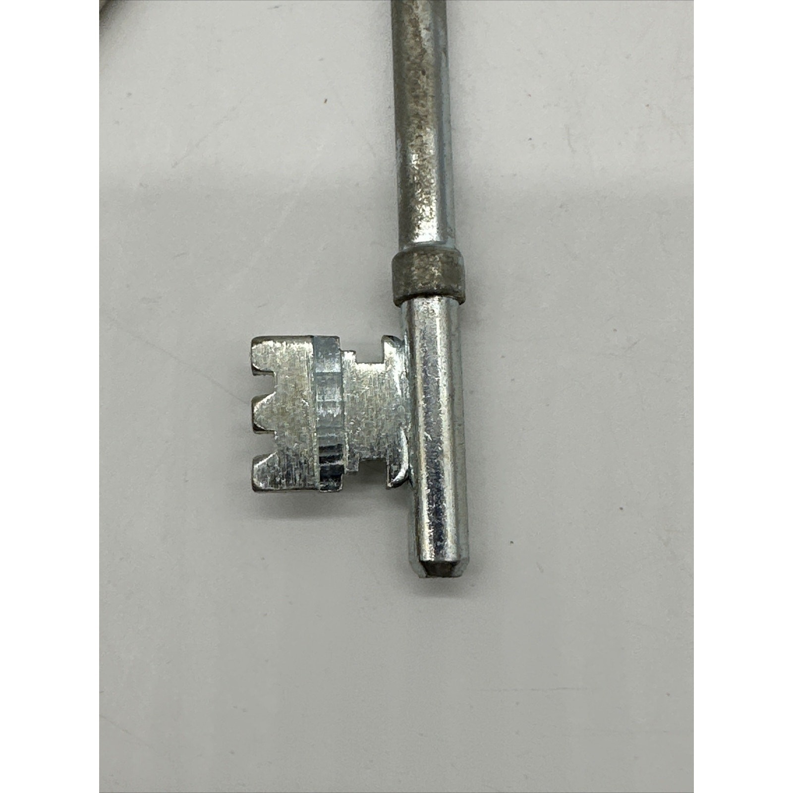 Lot Of 2 Vintage Newhall Skeleton Keys A8N Keyway.