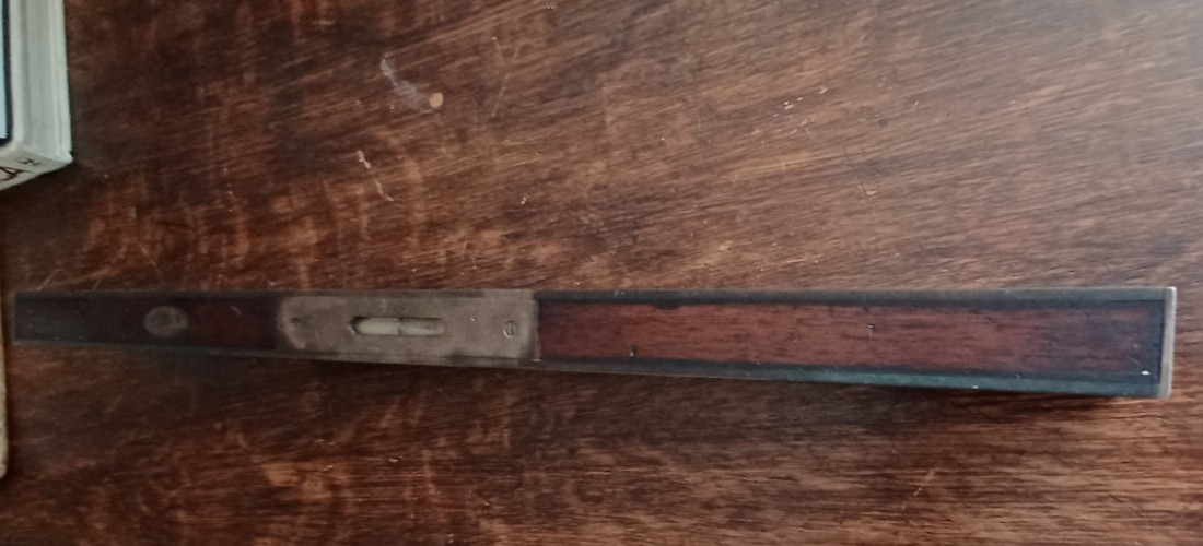 Stratton Bros. No. 1 Brass Bound Rosewood Level 24″ circa 1888, PLUS 2 Stanleys!