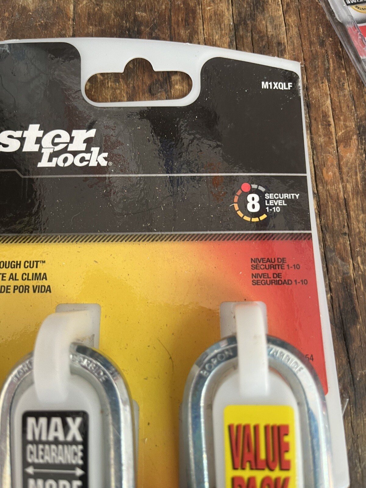 MASTER LOCK MAGNUM 4PK 1-1/2in PADLOCKS, WITH 2 KEYS (M1XQLF)