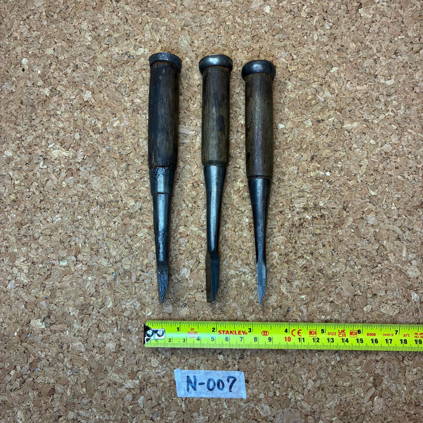 Japanese-Made Chisels (Set of 3) #N-007, 7in Carpentry Tools / Hand Tools,