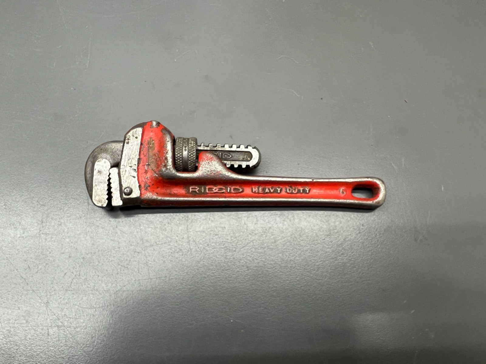 (j) VINTAGE RIDGID RIDGE TOOL CO. 6″ ADJUSTABLE PIPE WRENCH – ELYRIA, OH USA VGC