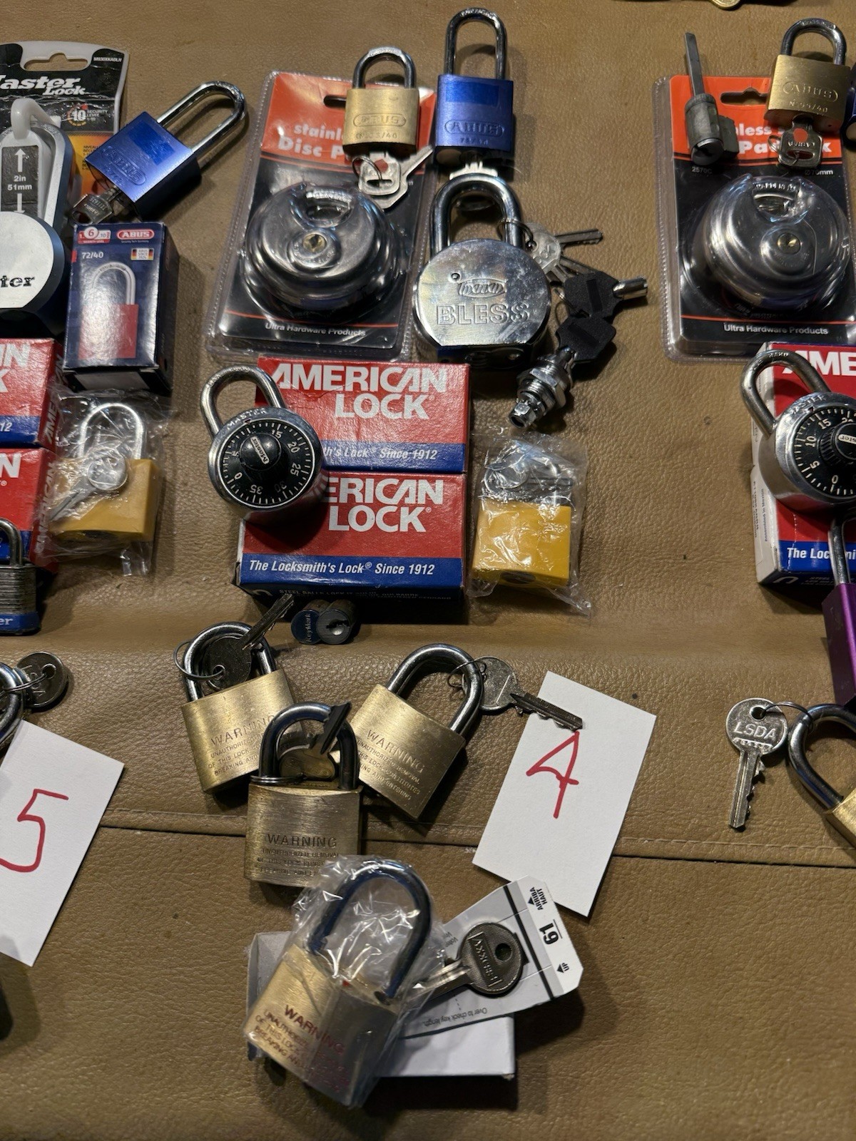 Fajardo Locks – Lock Sport Variety of locks, padlocks Lot 4