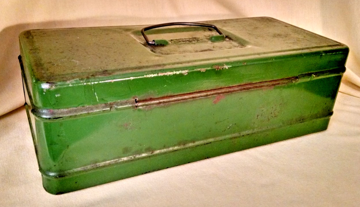 Tackle Box Climax Metal Vintage Hamilton Ohio Storage Tool Hinged Lock Handle