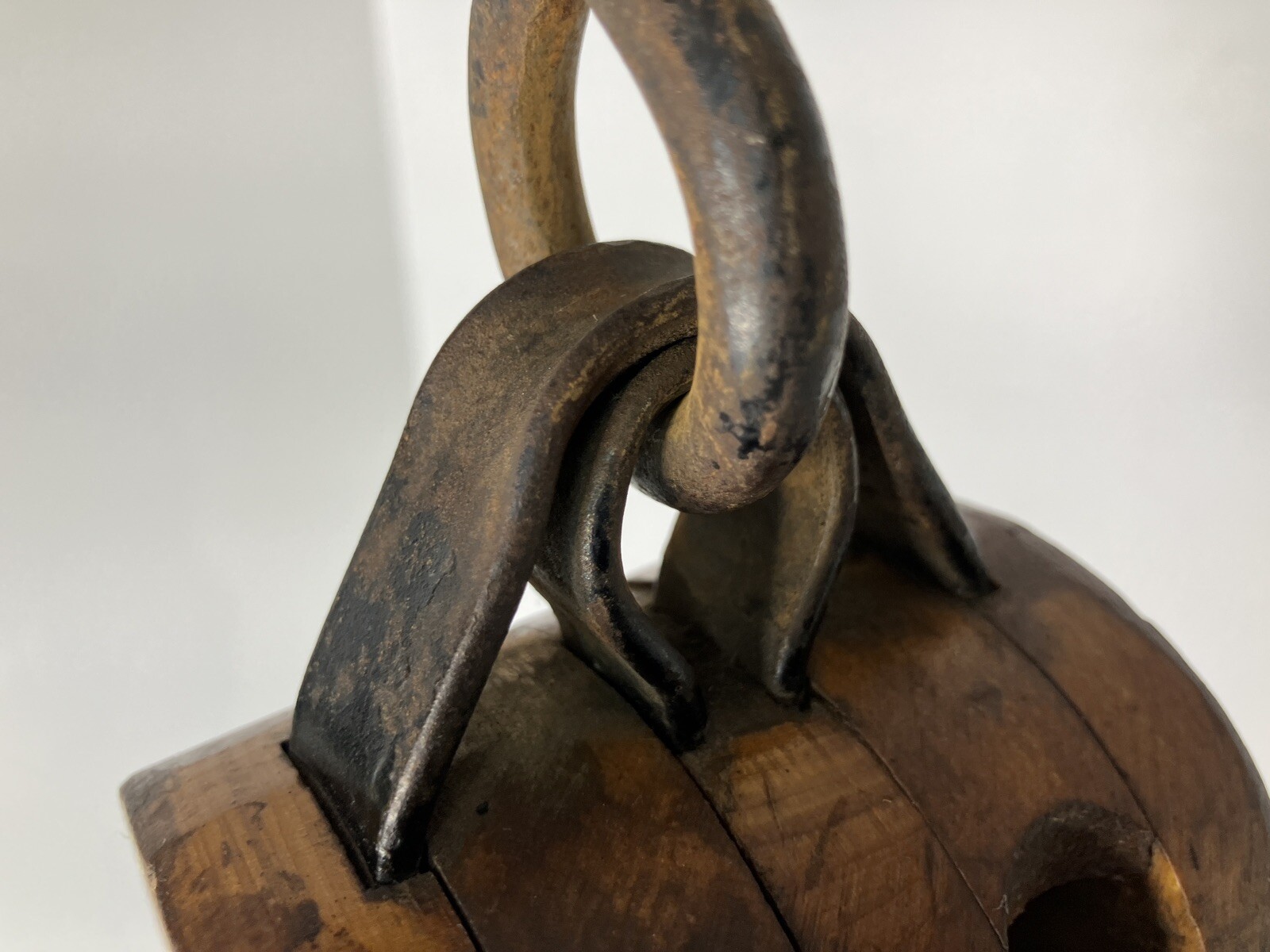 Vintage Wooden Boston & Lockport Block Co. 4″ Double Wheel Pulley~ USA