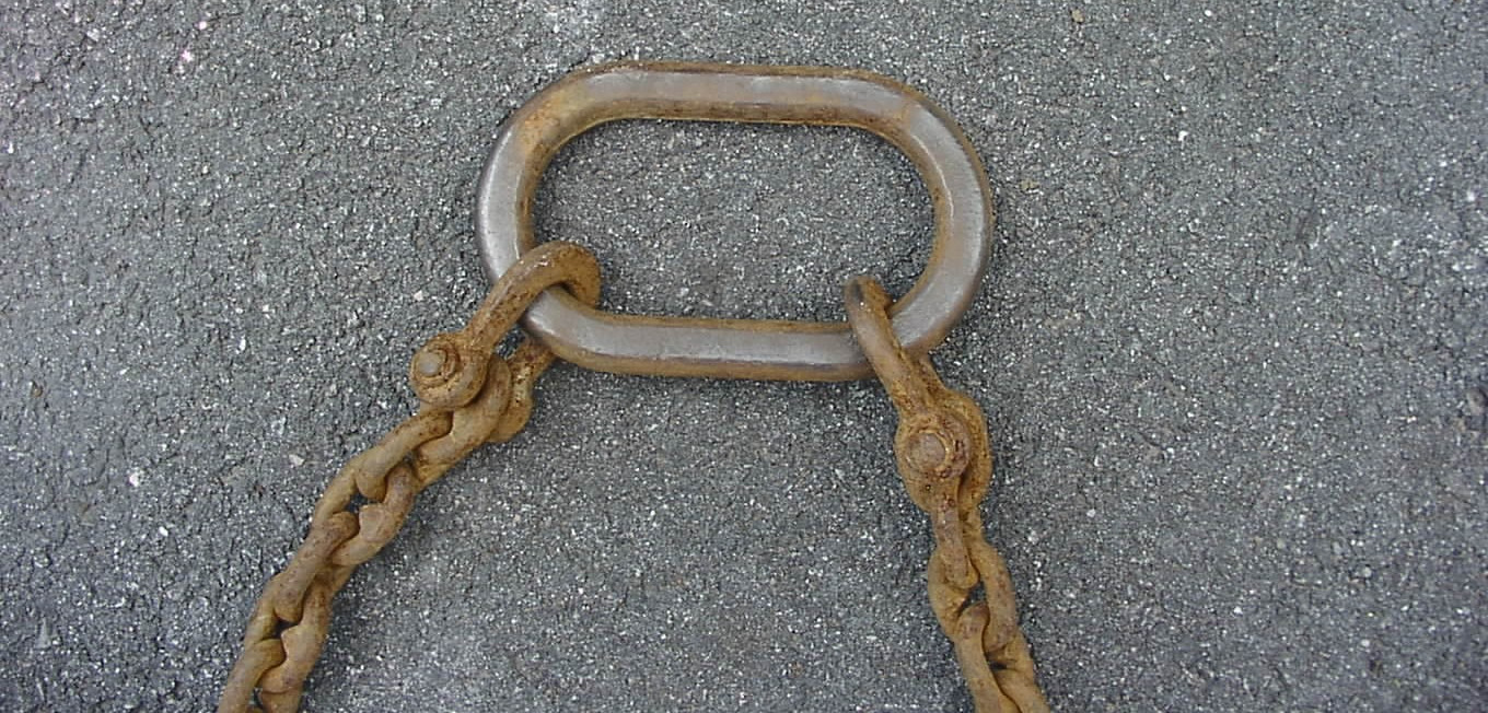 Vntg 7’10” Tow Chain,Logging,Lifting W/2 Slip Hooks &Yoke,”V” Pattern 3/8″ Links