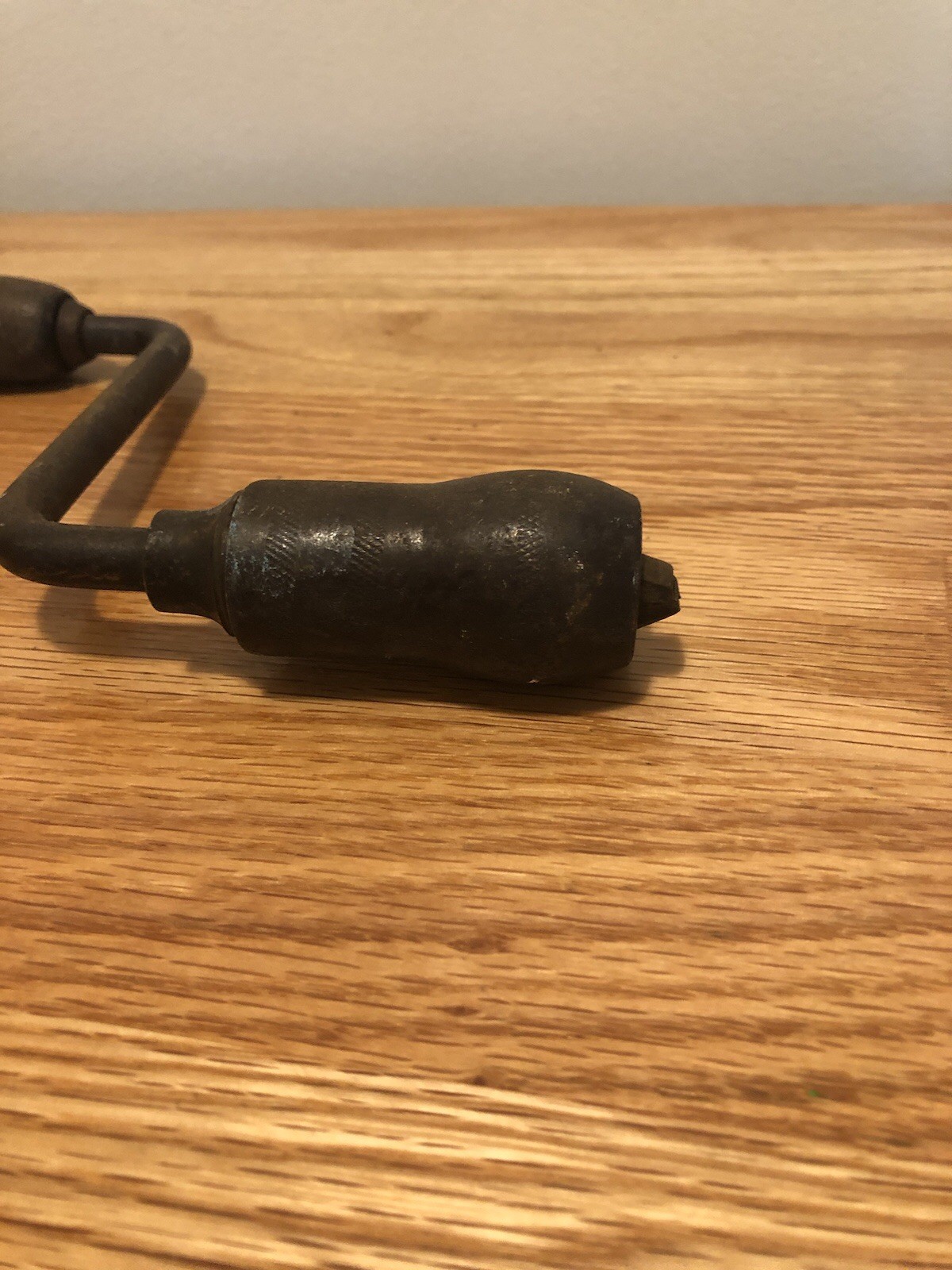 VINTAGE HAND DRILL BRACE home decor Antique