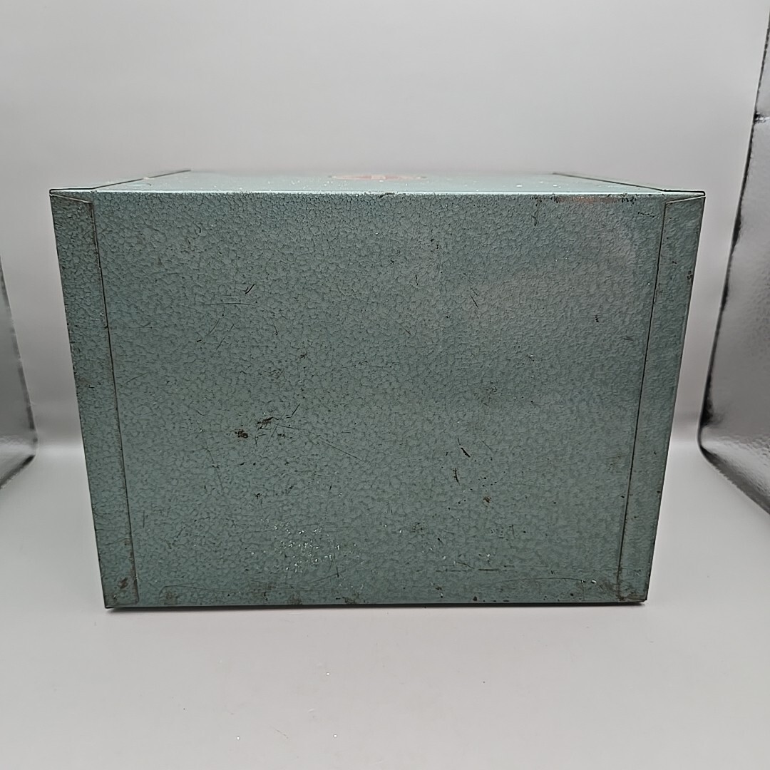 Wards Master Quality Metal Box Unit With Green Plastic Shelves USA RARE!