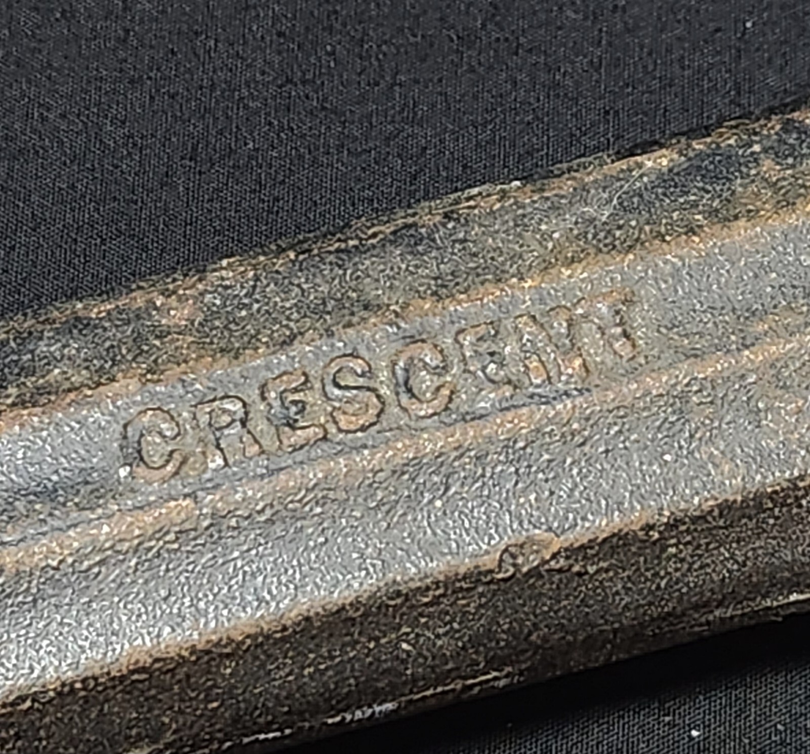 Antique Crescent Hardware Mfg. Co. No. 56 Sure Grip Nail Puller extends to 23″