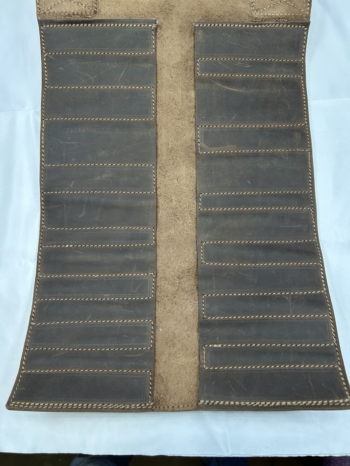 Japanese Bench Chisel (Oiire Nomi) Chisel Roll, Full Grain Leather. Holds 13.