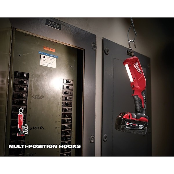 Milwaukee Tool 2352-20 M18 Stick Light