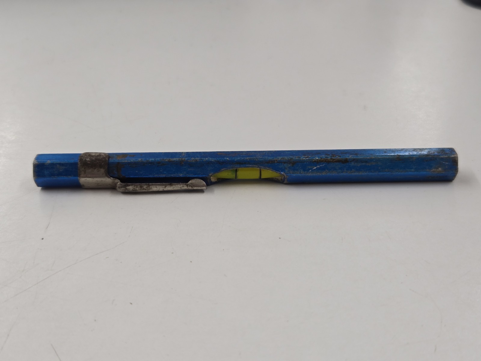 Vintage Pocket Sized Bubble Level With Clip. Unbranded. Japan