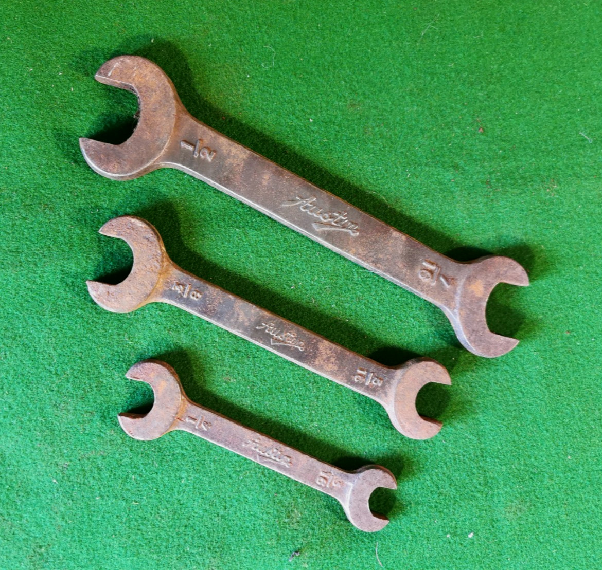 3 Vintage Austin Open ended Whitworth spanners 7/16 x 1/2 5/16 x 3/8, 3/16 x 1/4