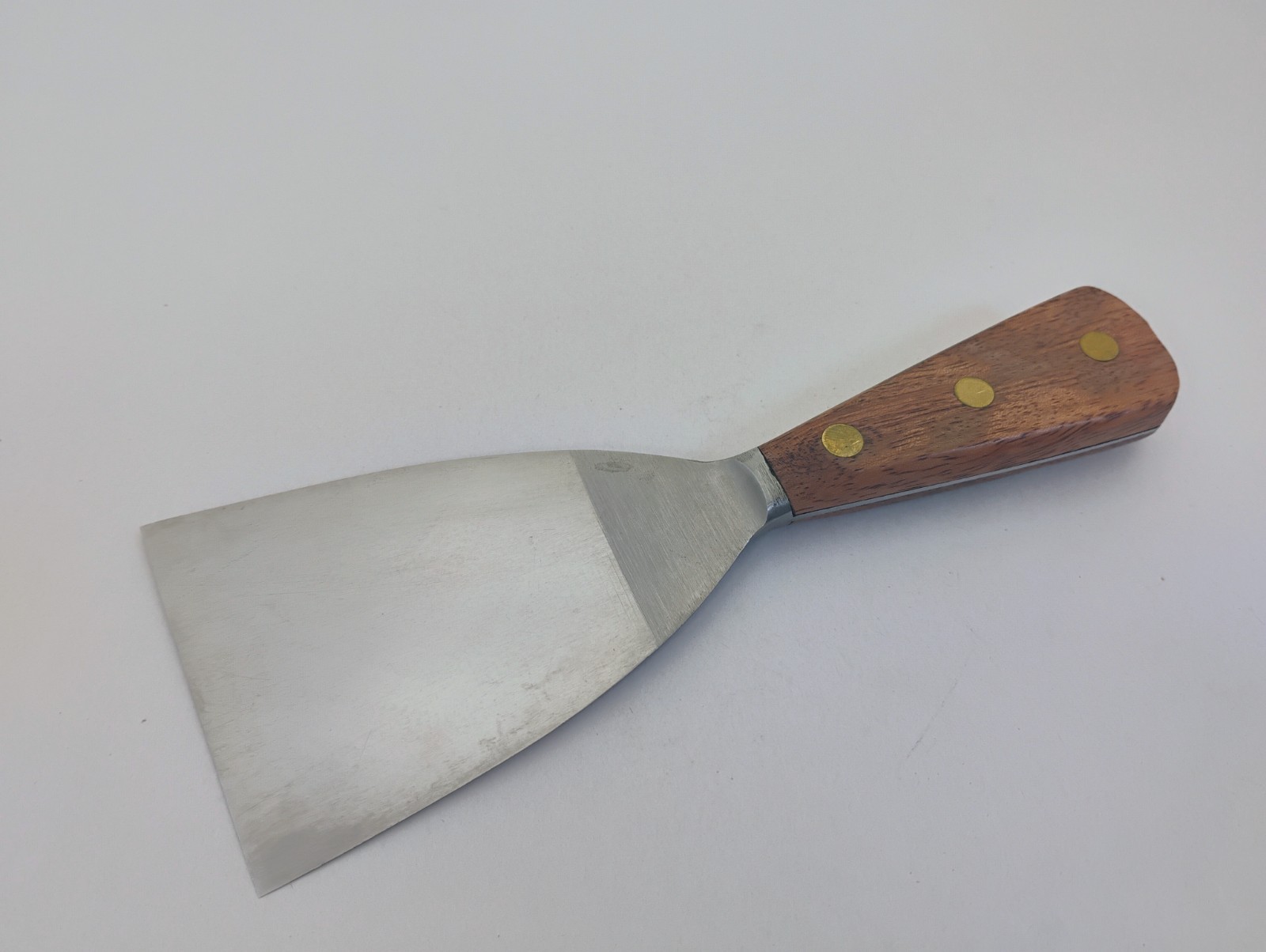 Vintage Russell USA 3″ High Carbon Scraper Full Tang Forged Brass Rivets NOS