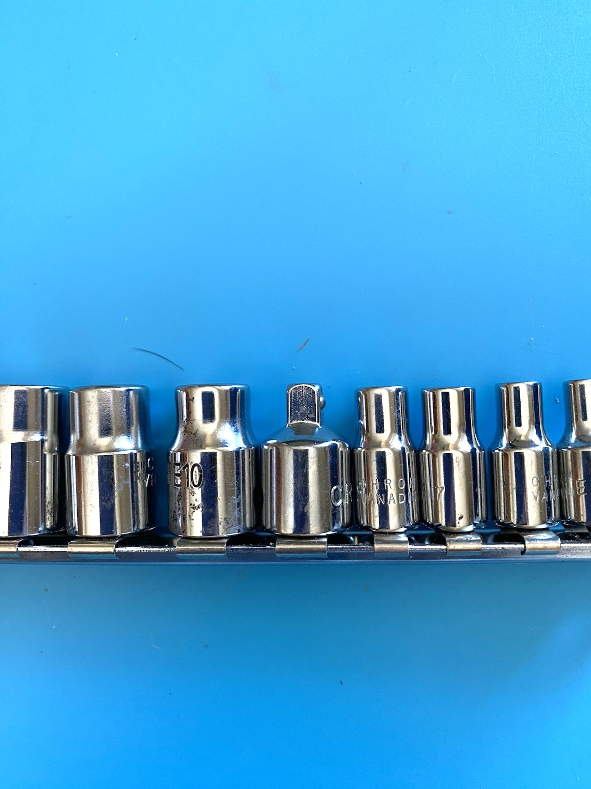 9 Piece-CRV-6 Point Sockets & Holder-E5, E6, E7, E8, E10, E12, E14, E16/Adapter