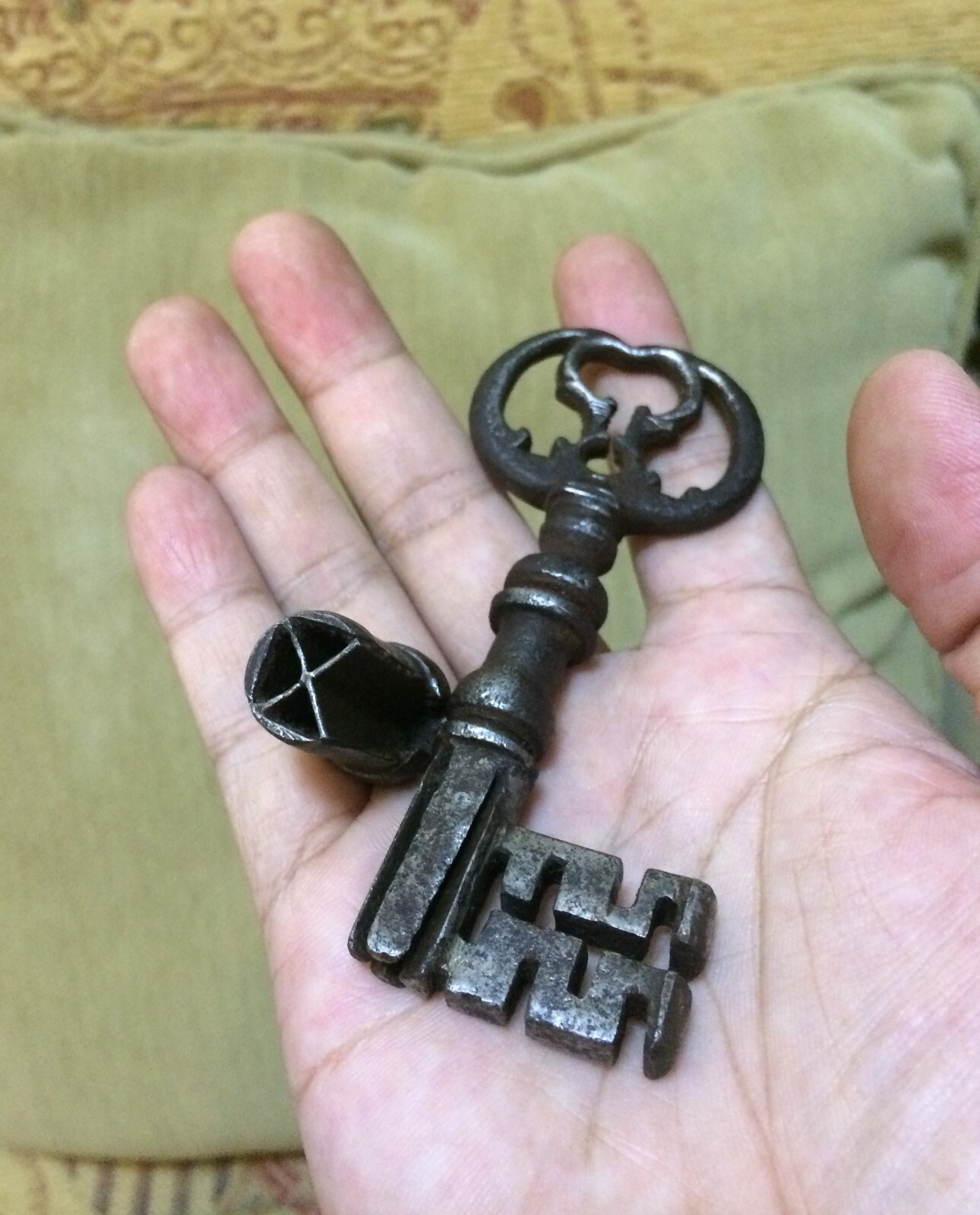 Antique European Multiple Collars Complex Shank Door Lock Key + Barrel * 9.8cm*