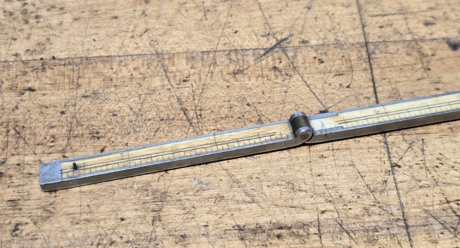 Vintage Stanley No. 40 German Silver And Bone Four-Fold 12″ Ruler With Caliper