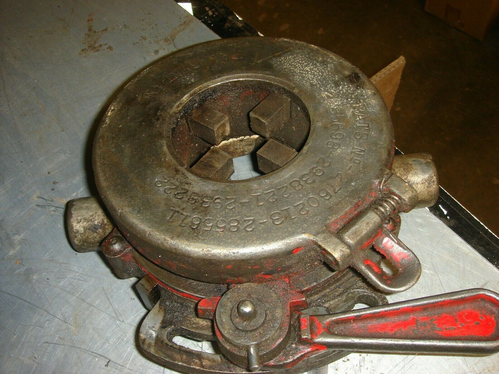 Vintage Rare Reed Mfg. No 102 Quik-set Pipe Threader 1-2″ with dies Tool Lot #1
