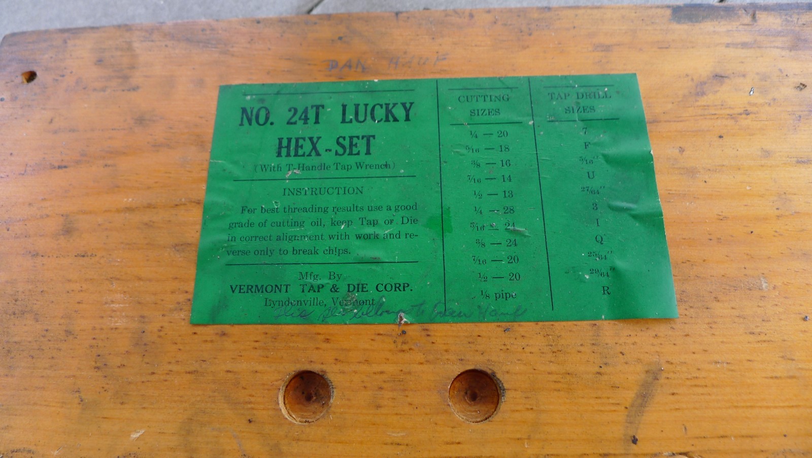 VTG LUCKY VERMONT HEX DIE AND TOP PARTIAL SET, NO 24T
