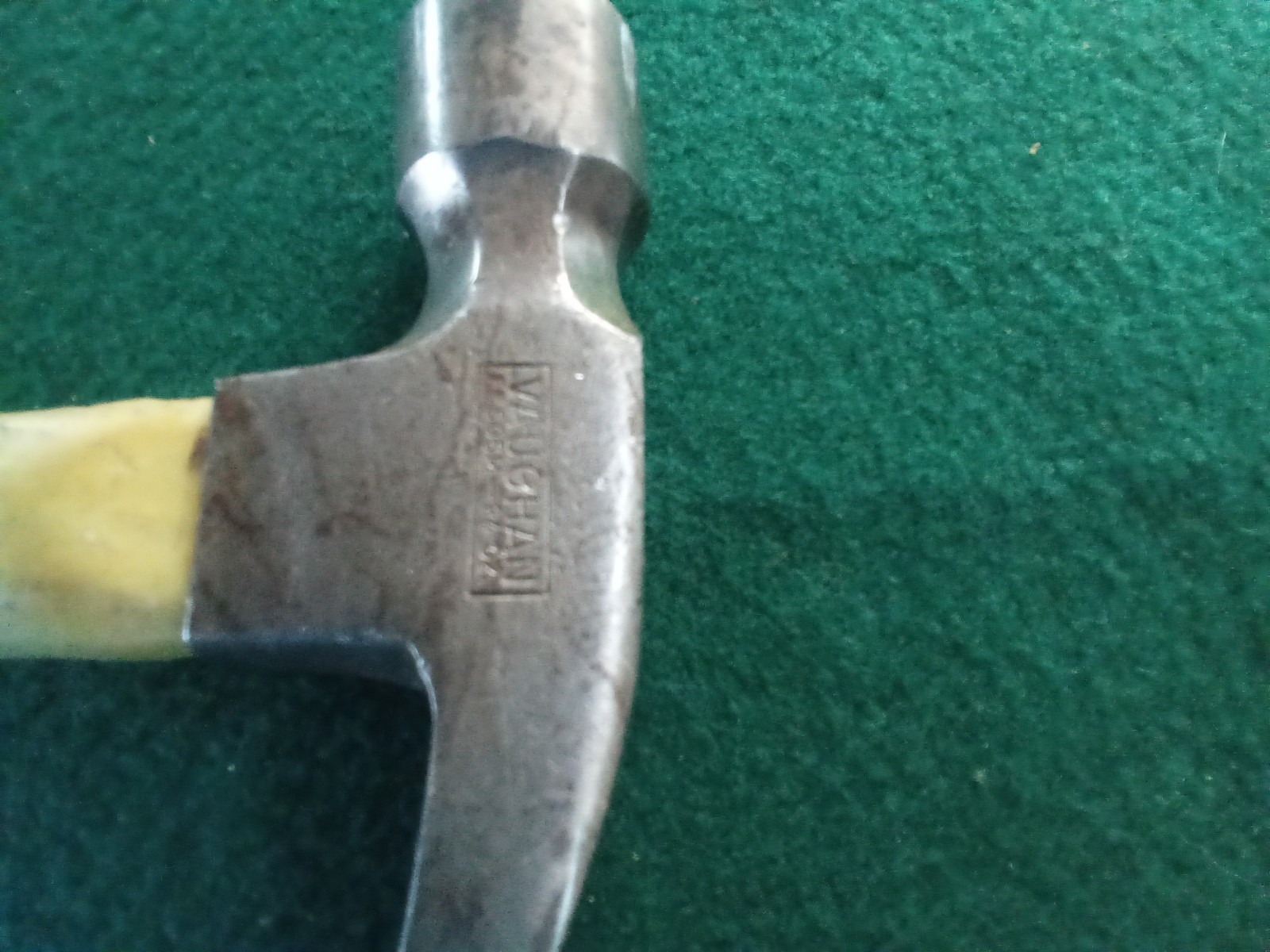 Vaughan FS505M 24 OZ Framing Hammer w/ Fiberglass Handle Carpentry Straight Claw
