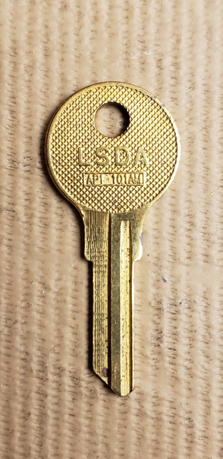 LSDA – AP1 – 101AM – Key Blank