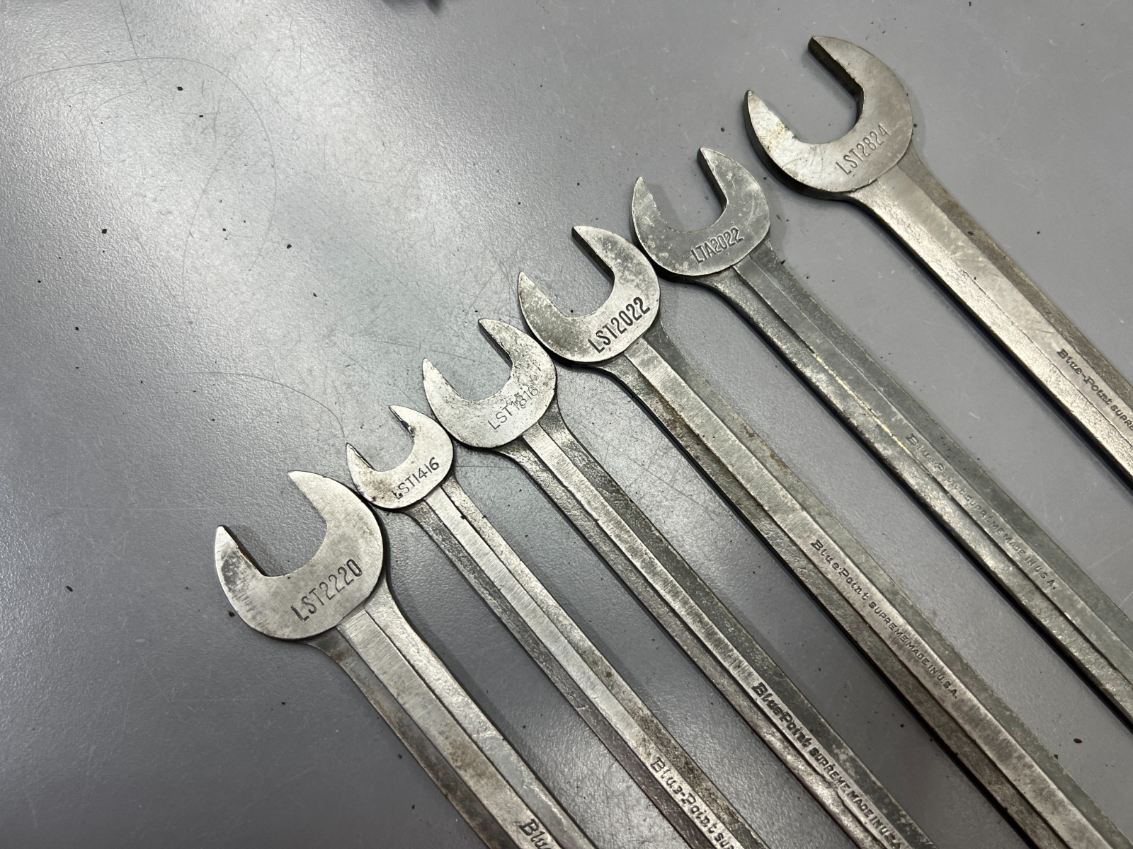 (e) VINTAGE SNAP ON BLUE POINT SUPREME 6pc SAE TAPPET WRENCH SET W ROLL – USA