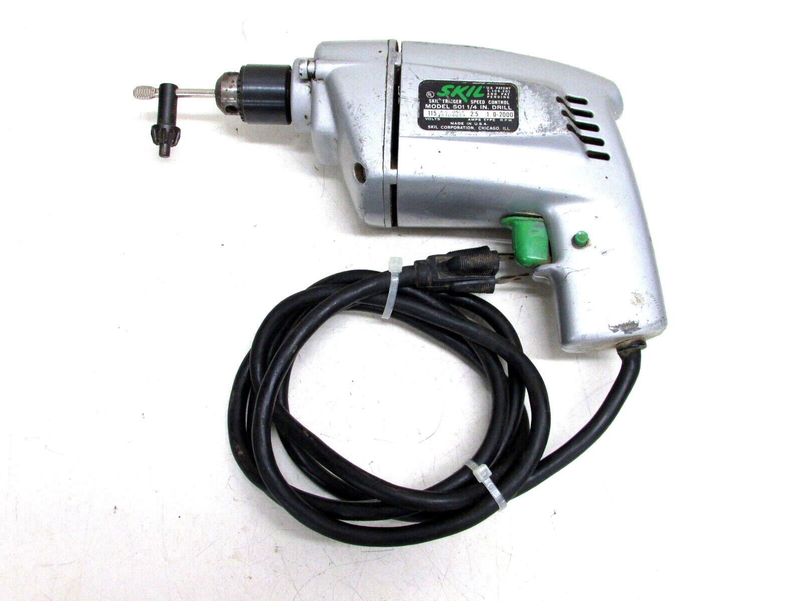 VINTAGE SKIL 1/4 in. DRILL MODEL 501 TRIGGER SPEED CONTROL, 2.5 amps, 0-2000 RPM