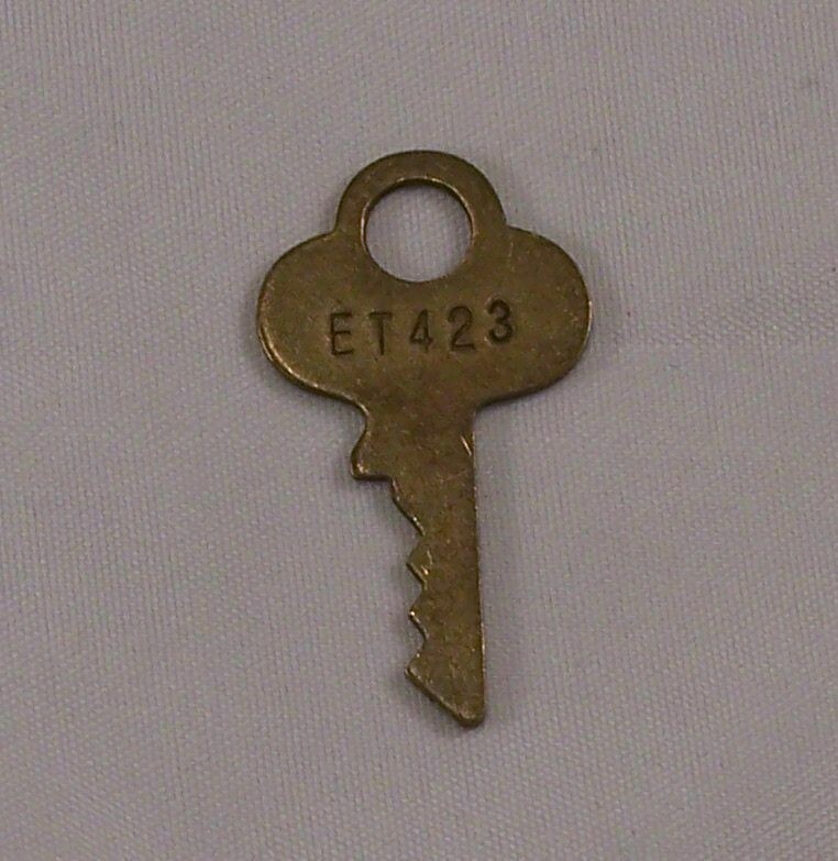 Vintage New York, NY Tele-Lock Key # ET423 Brass