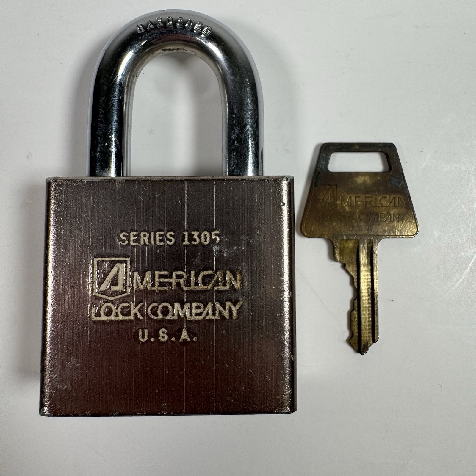American Lock Company USA Series 1305 Lock Padlock W/ Key Vintage
