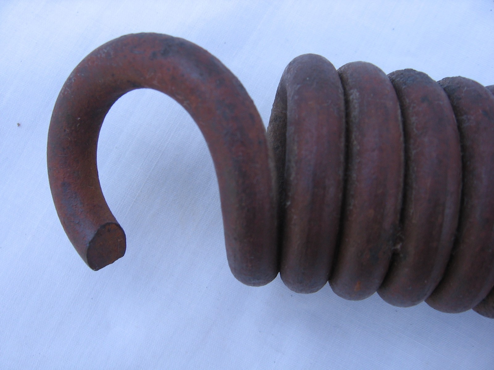 “Rare”`VINTAGE HEAVY DUTY STEEL INDUSTRIAL EXTENSION SPRING 21” L ~Weighs 5 Lbs.