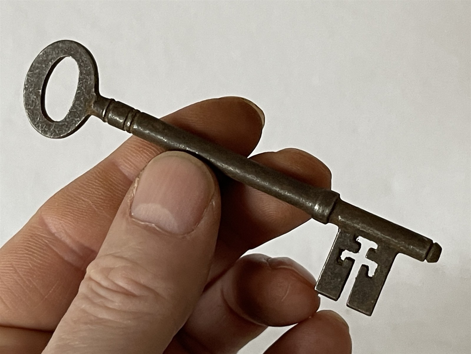 ~9cm Long Antique Metal Skeleton / Ornament / Escape Room Key #pC177