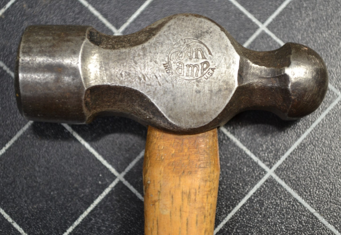 VAN CAMP – MACHINIST’S BALL PEIN HAMMER – 7oz – ALL ORIGINAL