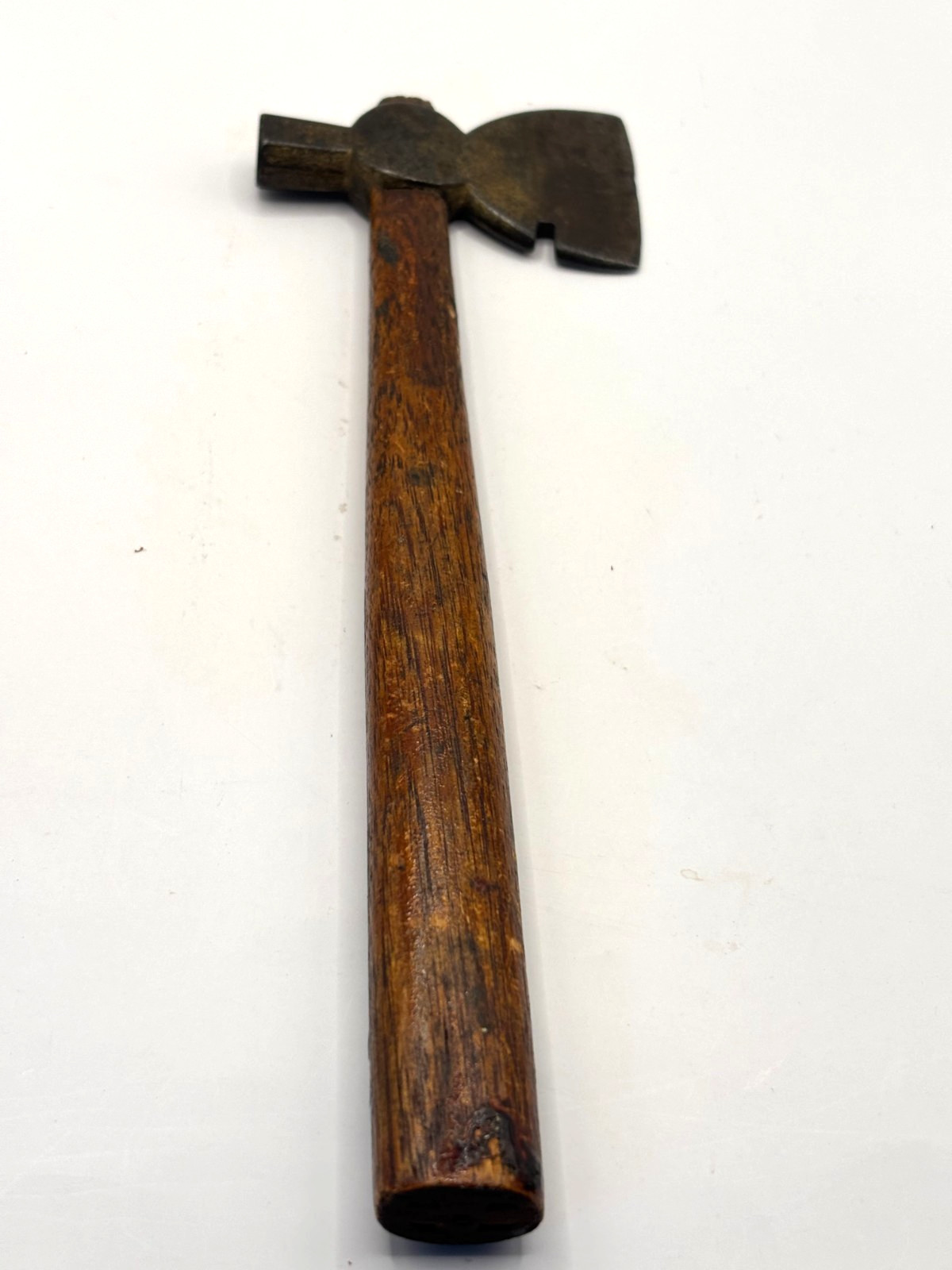 Vintage Carpenter’s Hatchet With Nail Notch Unmarked Good Condition 9.5 inches