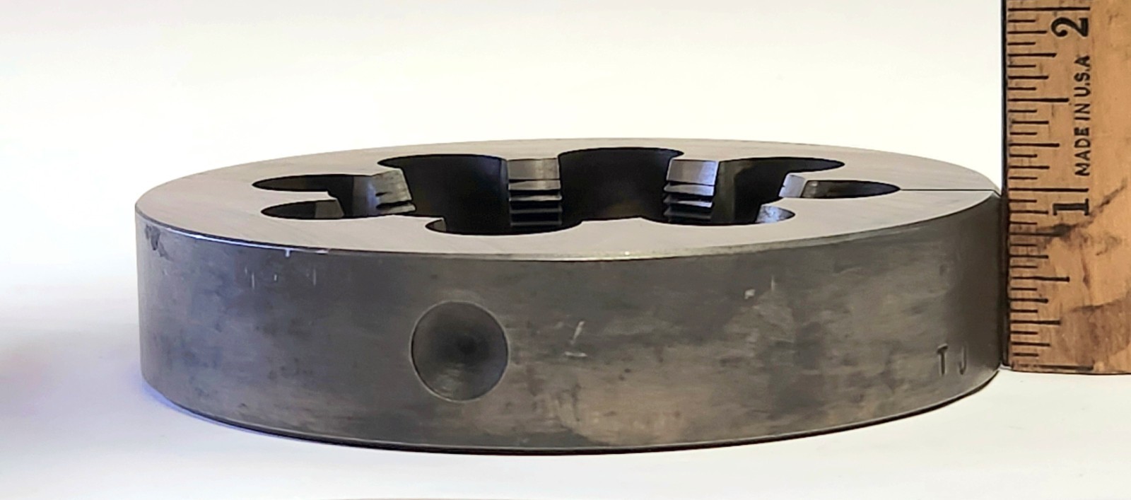 WIDELL 422968 M68x2.0x5.0 HSS RIGHT HAND ROUND THREADING DIE (MADE IN U.S.A.)