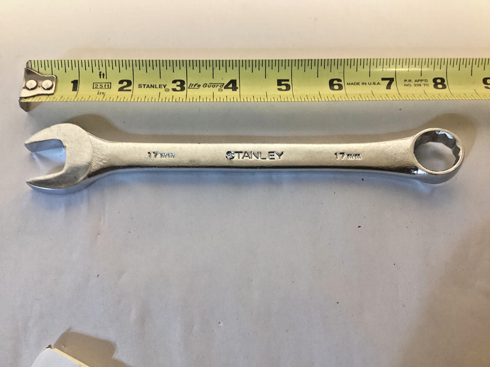 Vintage Stanley 17mm metric combination wrench #86-862 mechanic tool