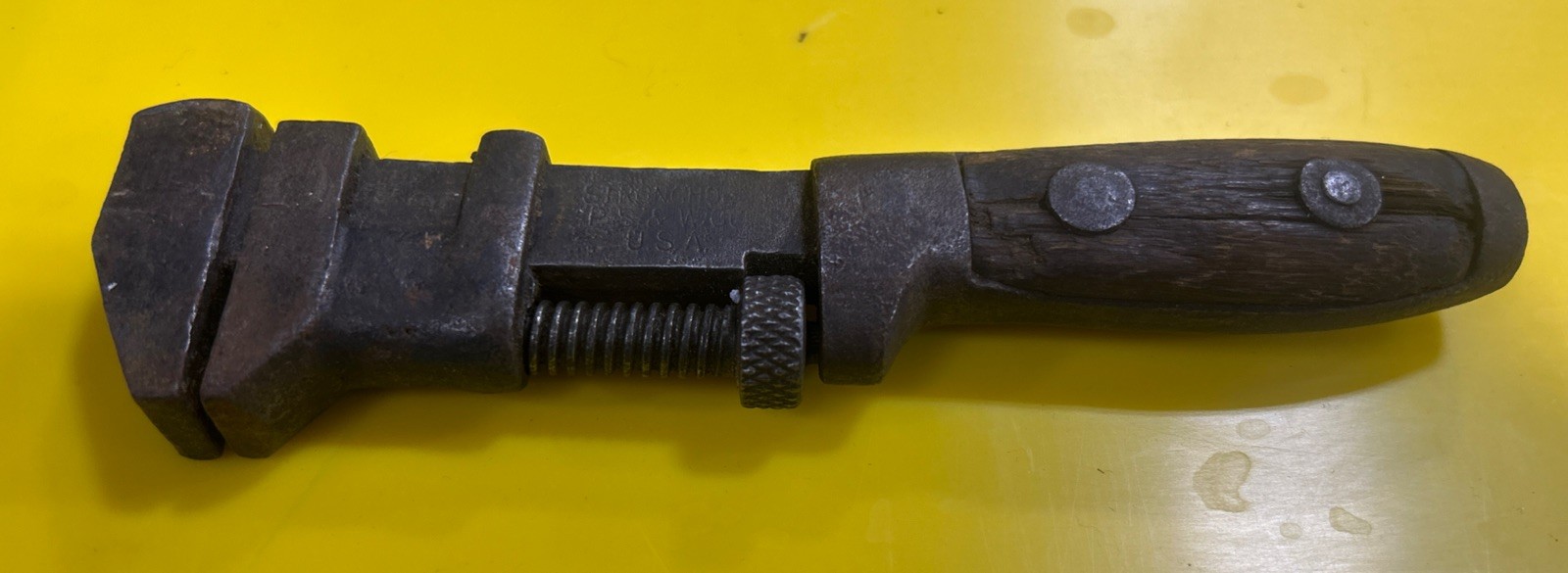 Vintage PS & W Early Solid Bar Perfect Handle Adjustable Wrench