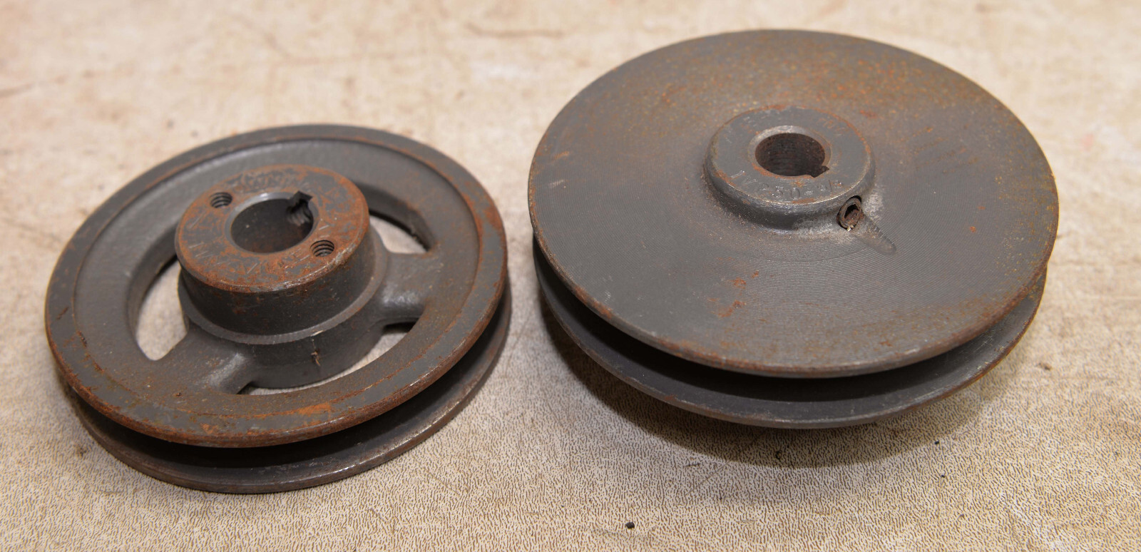 Browning AK-44 pulley & 1VP50X5/8 groove sheave adjustable motor pulley lot