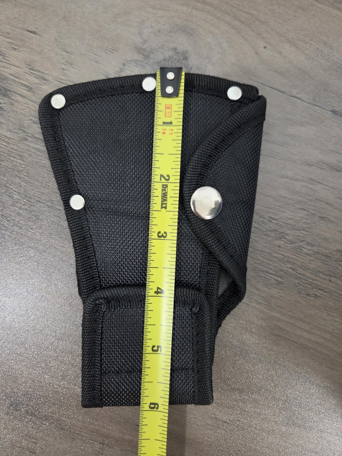 Cloth Axe Sheath with Snap Closure – Ideal for Outdoor Activities