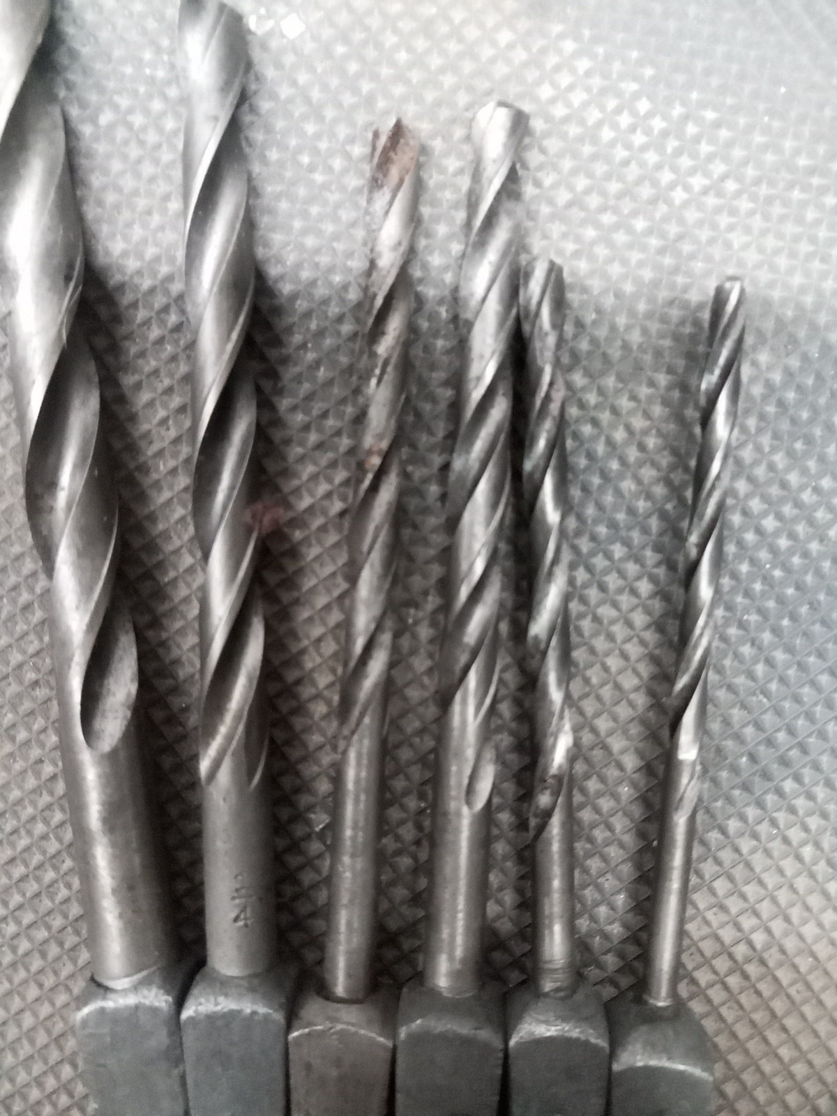 Lot 9x Machinists Brace Bits 5/16, 1/4, (2x) 3/16, (2x) 7/32, (2x) 5/32, 1/8.