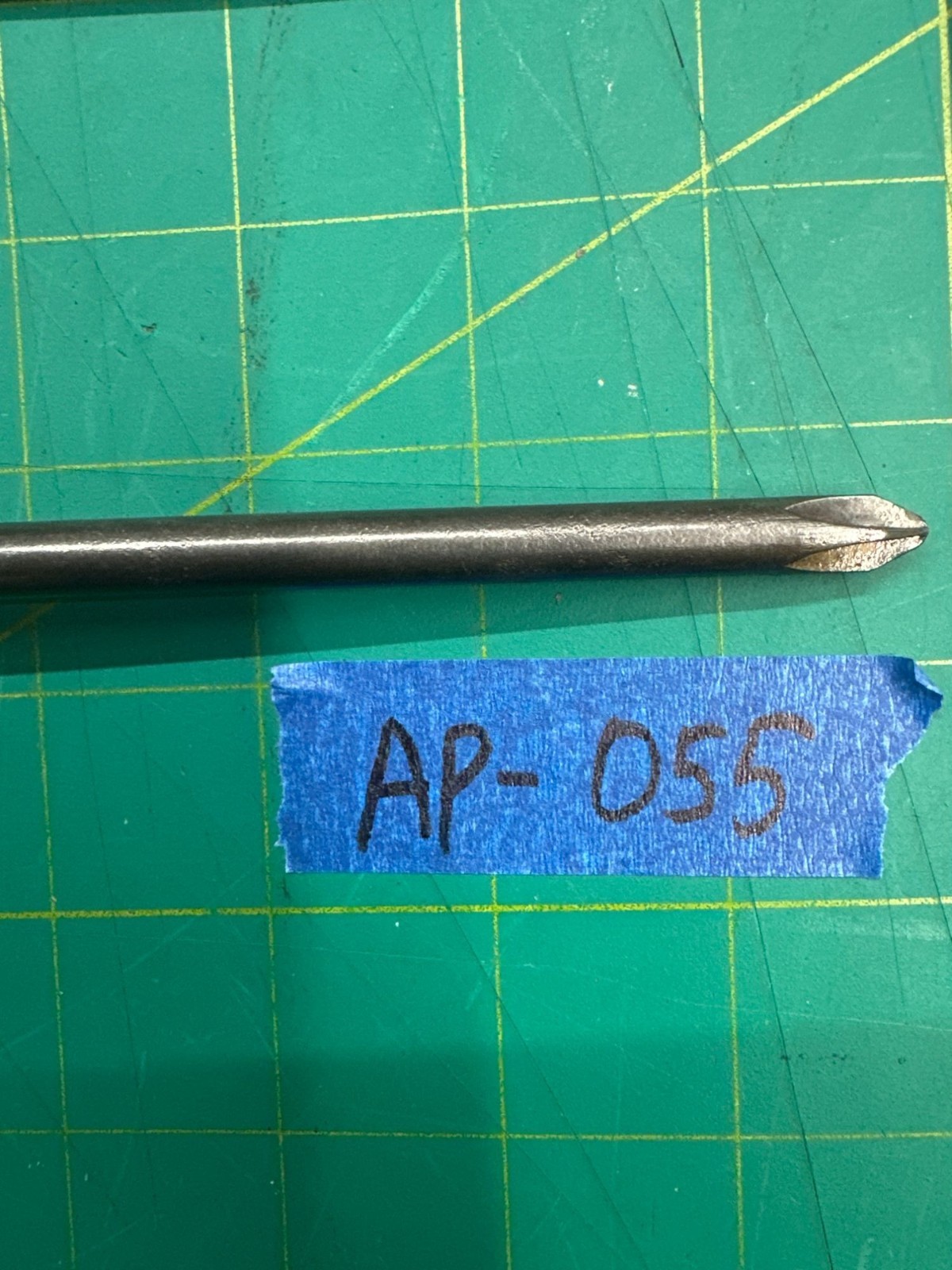 Vintage 11″ Long Phillips Head Screwdriver Red and Black Plastic Handle Tool