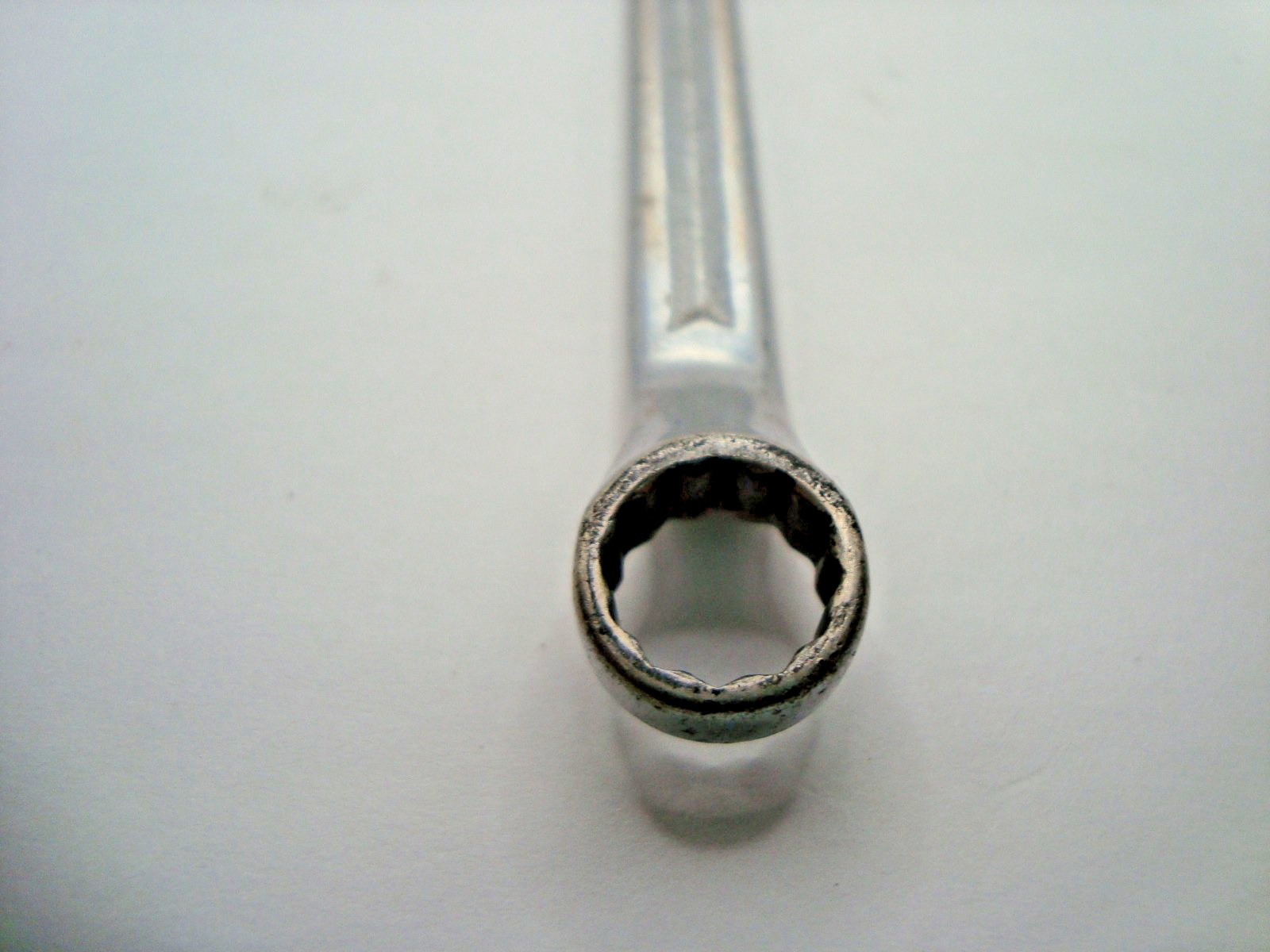 SNAP ON XV1214 3/8″ x 7/16″ OFFSET BOX END WRENCH / 12 POINT / 7-3/4″ LONG / USA